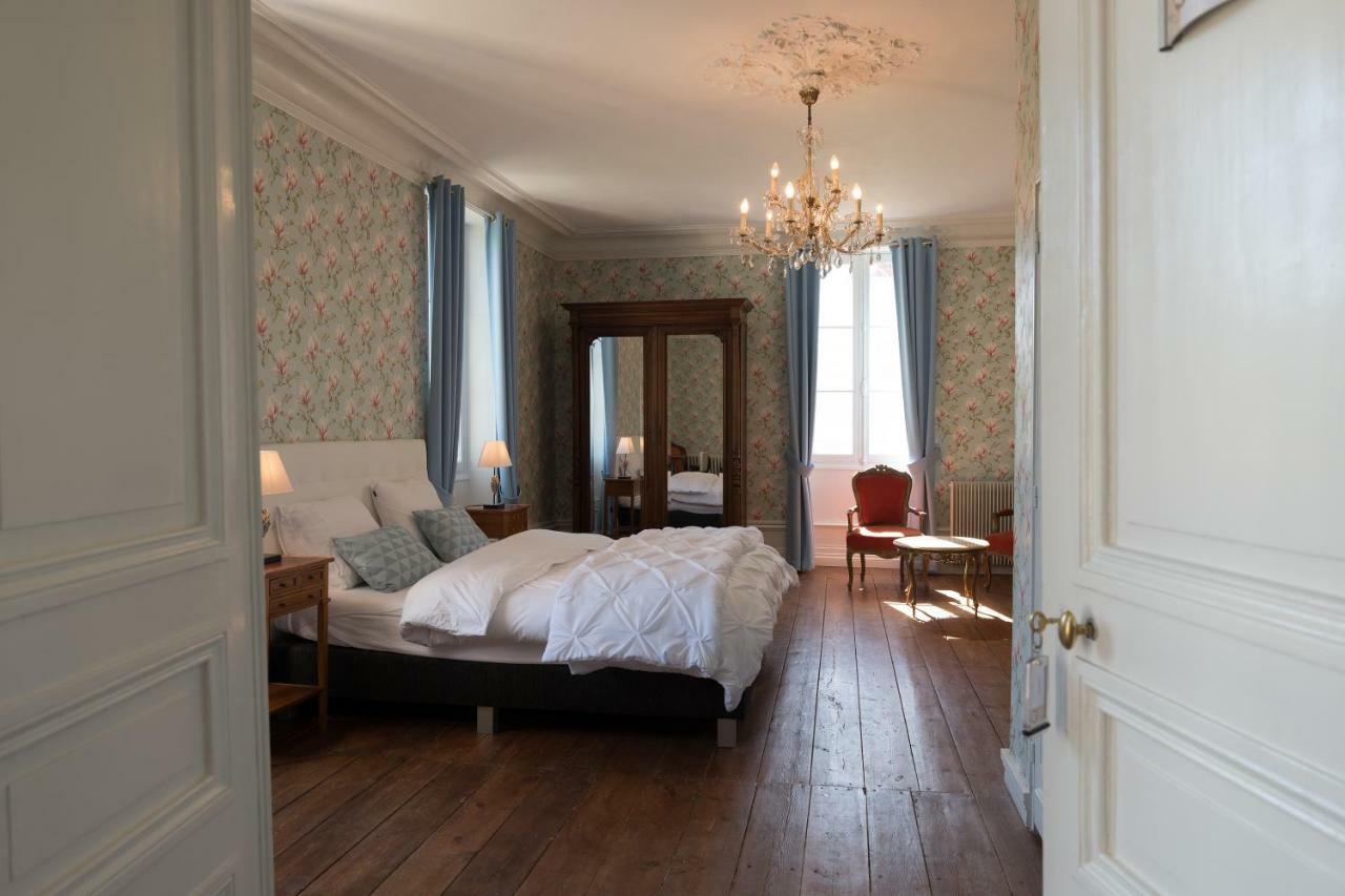 Les Magnolias Bed & Breakfast Lalinde Bagian luar foto
